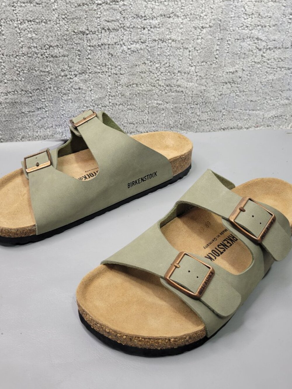 Birkenstock Arizona Unisex Size EU 39 US L8 M6 Stone Slip On Sandals. - Picture 5 of 15